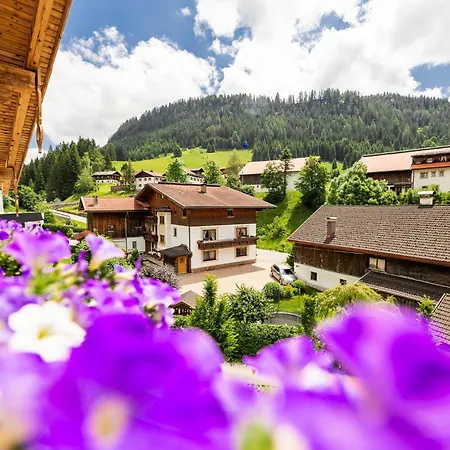 Mountainlodge Tirol * Berwang