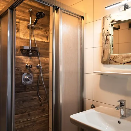 Apartment Mountainlodge Tirol *